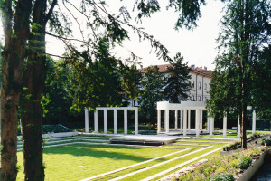 Park of Cassa di Risparmio di Mirandola headquarters